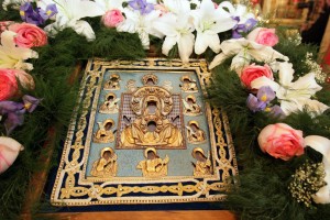 The Wonderworking Kursk Root Icon of Our Lady of the Sign.